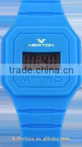 LP1139 Digital LCD Display Movement Silicone Strap Electronic Panel Fruit-scented Watch thumbnail-2
