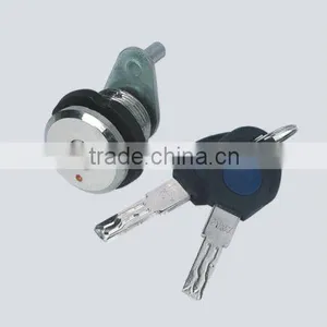 Brass Cylinder Lock thumbnail-1