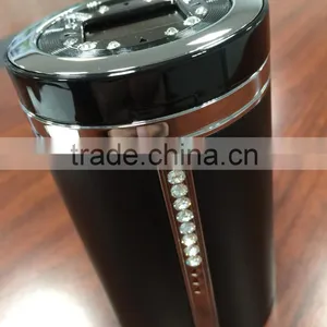 Car Accessories Portable Solar Ashtray With LED Light and Diamond thumbnail-4