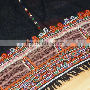 Rabari Throw Vintage Hand Embroidered Rabari Kutch Woollen Throw 106x28 Inch Vintage Kutch Wall Hanging Rabari Shawl thumbnail-3