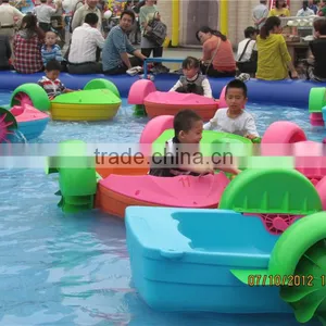 Kids Plastic Rowing Paddle Boat Water Boat for Water Game thumbnail-5