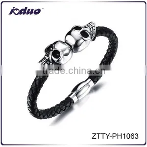 Popular Sell Leather Magnetic Clasp Skull Bracelet Design thumbnail-1