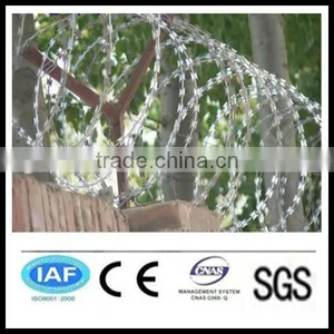 Wholesale China CE&ISO Certificated Galvanized Razor Barbed Wire(pro Manufacturer) thumbnail-1