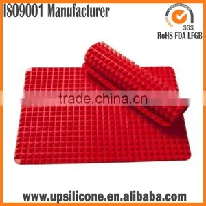 Pyramid Pan Silicone Baking Mat thumbnail-5