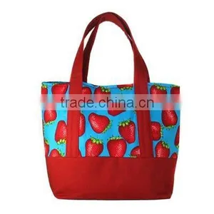 New Style Oxford Material Strawberry Printing Shopping Bag thumbnail-1