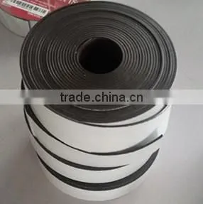 Magnetic Tape With One Side Glue Adhesive and the Other Side Magnetic thumbnail-5