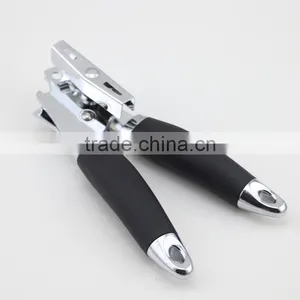 Comfortable Handle Stylish & Classy Design Manual Can Opener thumbnail-4