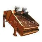 High Efficiency Sieving Machine With Vibration / Linear Vibrating Screen thumbnail-1