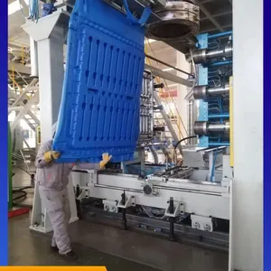 Blow Moulding Machine for Producing Nine-Legged Blow-Moulded Pallets thumbnail-1