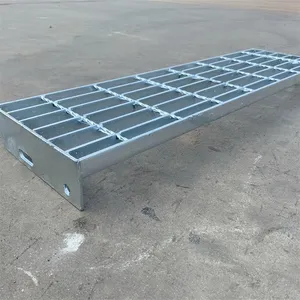 Steel Grating for Outdoor Use Steel Wire Mesh Panel Hot-dip Galvanized Welded Steel Wire Mesh thumbnail-1