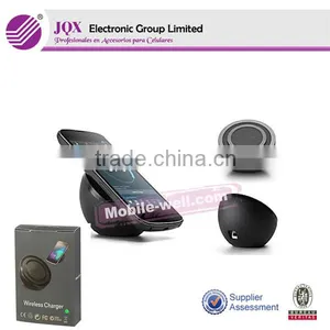 Wireless Portable Charger for Iphone thumbnail-1