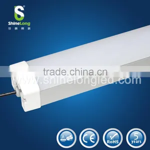 High Lumens & Easy Installation IP65 Clear Led Tri-proof Light for Packing Lots, Warehouse, Cleaning Room, Duck Shelter thumbnail-2
