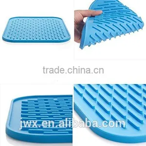 Extra Large Silicone Baking Mat for Pastry Rolling With Measurements Rolling Mat Silicone Anti Slip Mat thumbnail-4