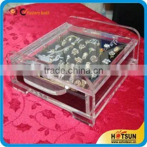 High Transparent Acrylic Mini Wedding Favor Gift Box Wholesale thumbnail-5