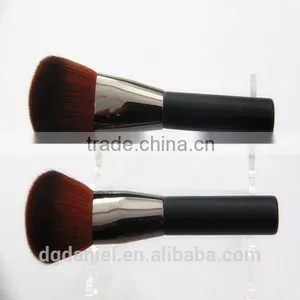 DANIWER Private Label Cosmetics Blusher Brush Wholesale thumbnail-6