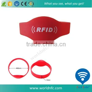 Cost Effective RFID Silicone Bracelet for Swimming Pool thumbnail-1