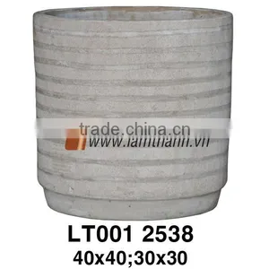 Vietnam Cylinder Streaky Well Design Decorative Sandy Terracotta Pot thumbnail-1