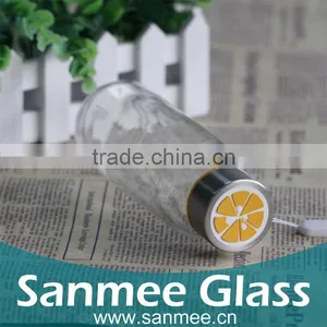 New Arrival Low MOQ China Manufacture Green Glass Bottle thumbnail-2