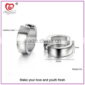 New Arrival 316L Titanium Steel Earring Jewelrys Simple Design Jewelry Silver Hoop Earring With Different Size Stainless Steel thumbnail-3