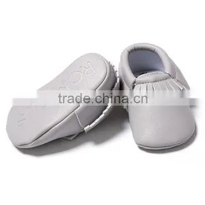 2016 Hot Sale Solid Color Children Shoes PU Baby Plain Shoes thumbnail-5