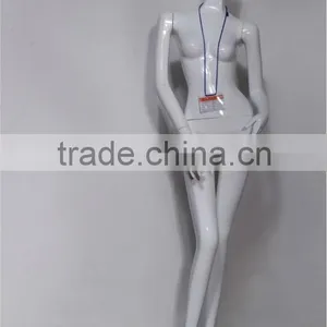 Abstract Female Mannequin thumbnail-1