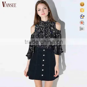 Slim V Neck Off Shoulder Sleeve Galaxy Printing Blouse thumbnail-1