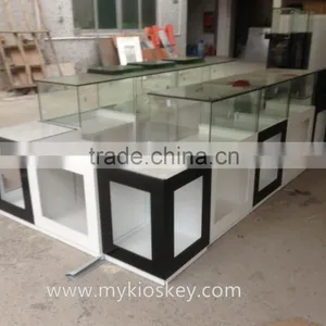 Fashion Wooden Watch Kiosk for Watch Display Stand Shop Interior Design thumbnail-6