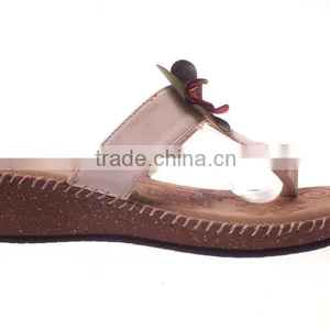 Modern Women Slippers Sandal With Comfortable Mark-thread Sole thumbnail-1