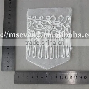 2016 Newest Design 100% Polyester White Color Lace Fabric Embroidery Trim Patch for Clothing Shoulder thumbnail-6