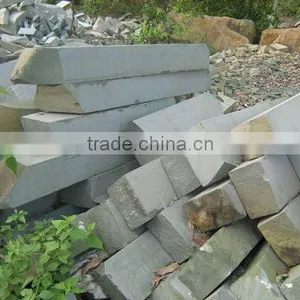 Dark Green Sandstone Kerbstone thumbnail-1