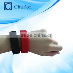 Uhf Rfid Bracelet Writstband Tag thumbnail-1