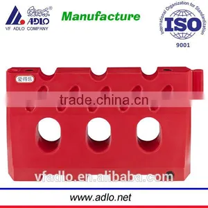 China Factory Expandable Crowed Plastic Parking Water Filled Barrier thumbnail-1