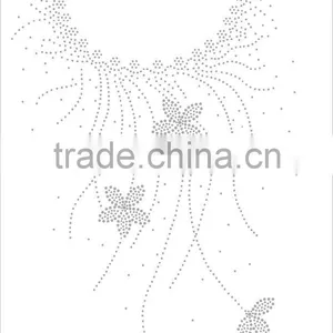 Custom Neck Line Rhinestone/Acrylic /Gem Stone Glitter Hot Fix Rhinestone for Clothing thumbnail-4