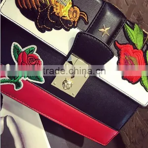 Zm50150b 2017 New Model Lady Bags Fashion Flower Embroidery Single Shoulder Bag thumbnail-4