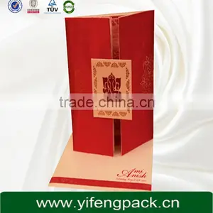 China Hole Sale Luxury Eco-friendly Red Fashion Chinese Wedding Invitation Card thumbnail-1