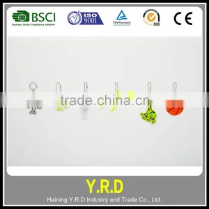 2016 Hot Selling Custom Logo Keychain , Pvc Keychain thumbnail-1