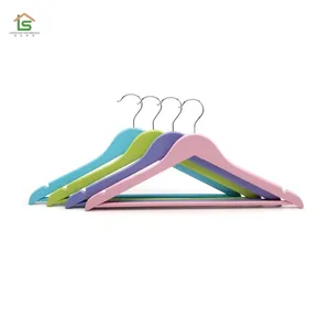 Colorful Wooden Hangers With SEDEX BSCI for Supermarket Hot Sale Shirt Hangers thumbnail-4