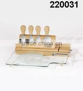 4-pcs Cheese Knife Set With Glass Cutting Board thumbnail-1