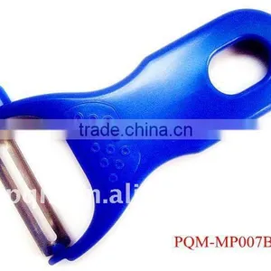 Convenient Blue Plastic Peeler 007B thumbnail-1