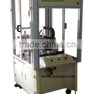 Made in China Automatic Amoled Display Screen Protector Laminating Machine thumbnail-1