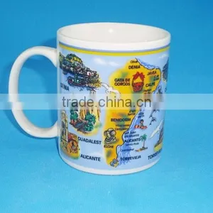 Ceramic/porcelain Souvenirs thumbnail-5