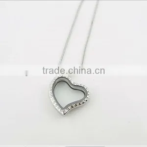 Floating Charm Locket thumbnail-1