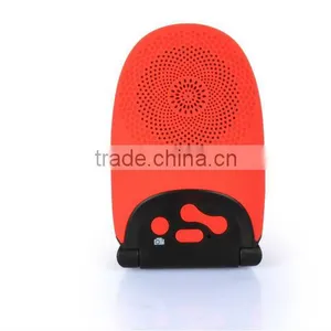 2016 Factory Wholesales Dock Mini Protable Bluetooth Speaker With Self-timer thumbnail-4