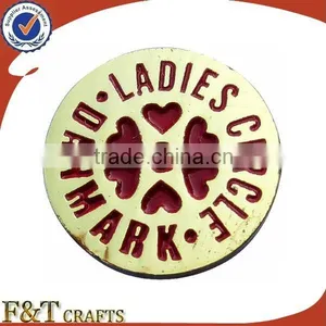 Mini Cute Custom Logo Soft Enamel Badge thumbnail-1