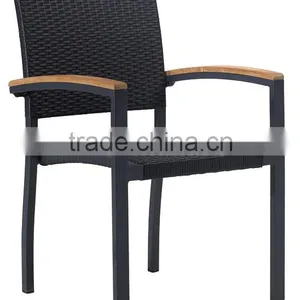 Outdoor Dining Set thumbnail-2