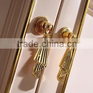 Palace Royal White Wooden Bathroom Vanity Furniture Exquisite Carved Solide Wood WTS807 thumbnail-2
