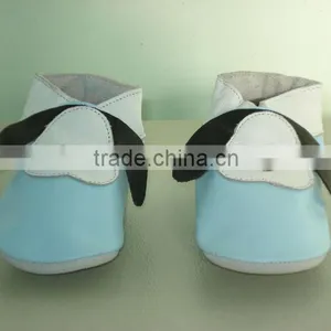 Soft Sole Baby Shoes thumbnail-1