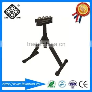 Roller and Ball Stand thumbnail-1