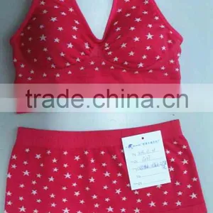 2016 Sexy Hot Seamless Pretty Women Lady Girls Sexy Bra Panty Set New Design Sports Bra and Shorts Set Seamless Underwear thumbnail-1