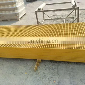 Fibreglass Walkway Plastic Flooring Sheet Car Wash Drain Grating thumbnail-2